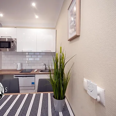 Maximus Ii Apartament